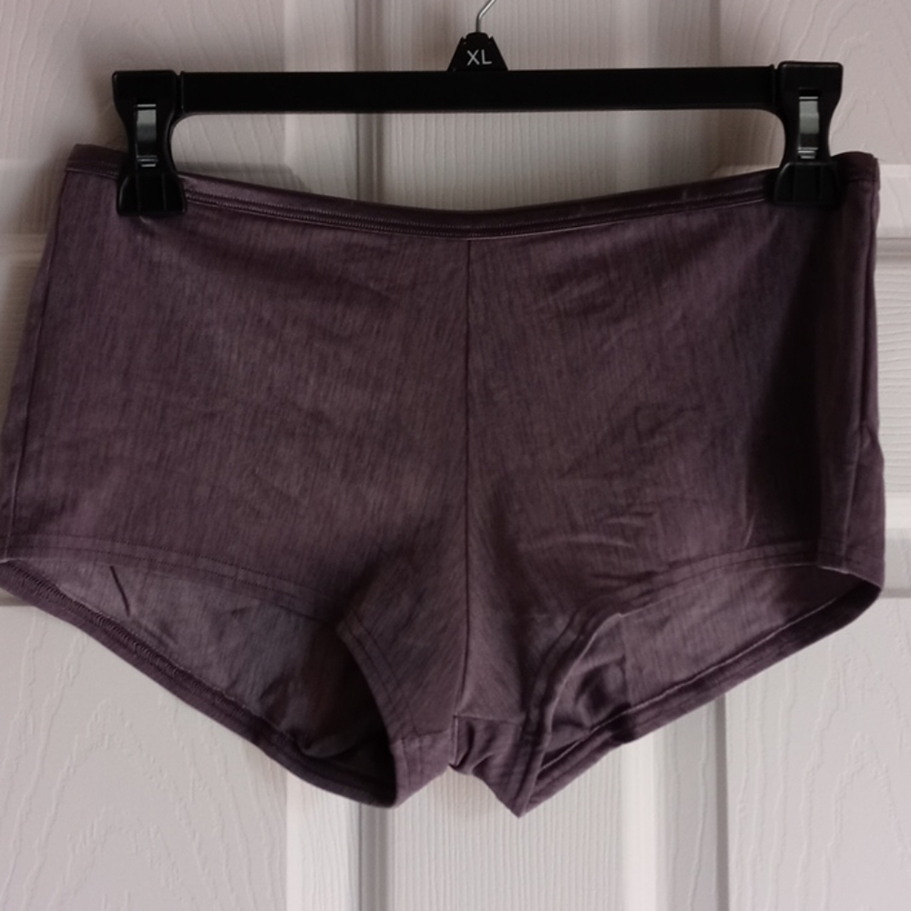 Vanity fair bot shorts